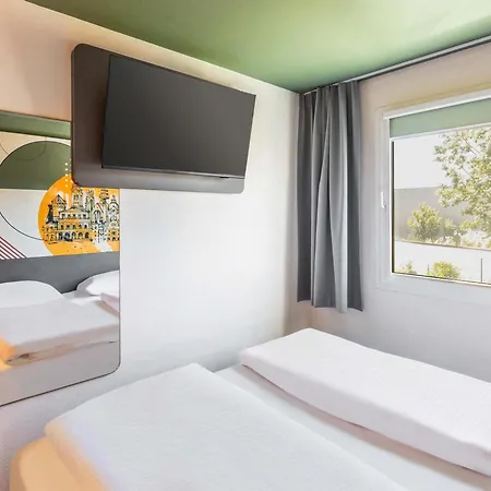 Hotel Hannover-laatzen 3*