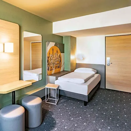 Hannover-laatzen Hotel 3*